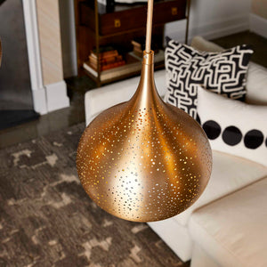 Golden Onion - 7 Light Chandelier - Brass / Gold
