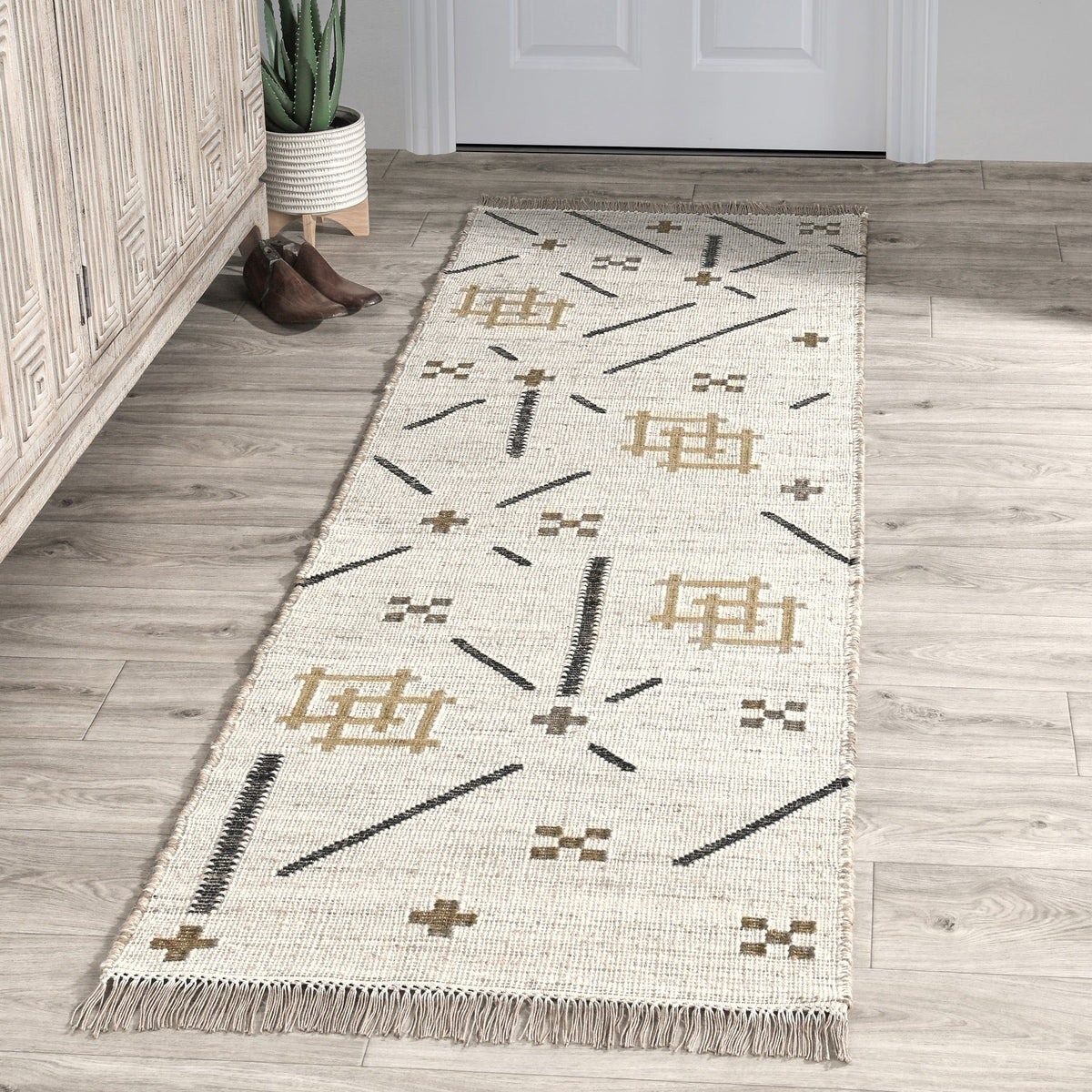 Belfast Caviar - Area Rug