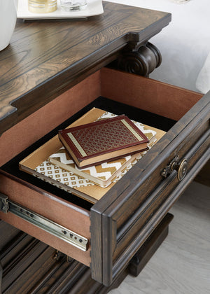 Maylee - Three Drawer Night Stand - Dark Brown - R&R Furniture Gallery (Fountain Valley, CA)