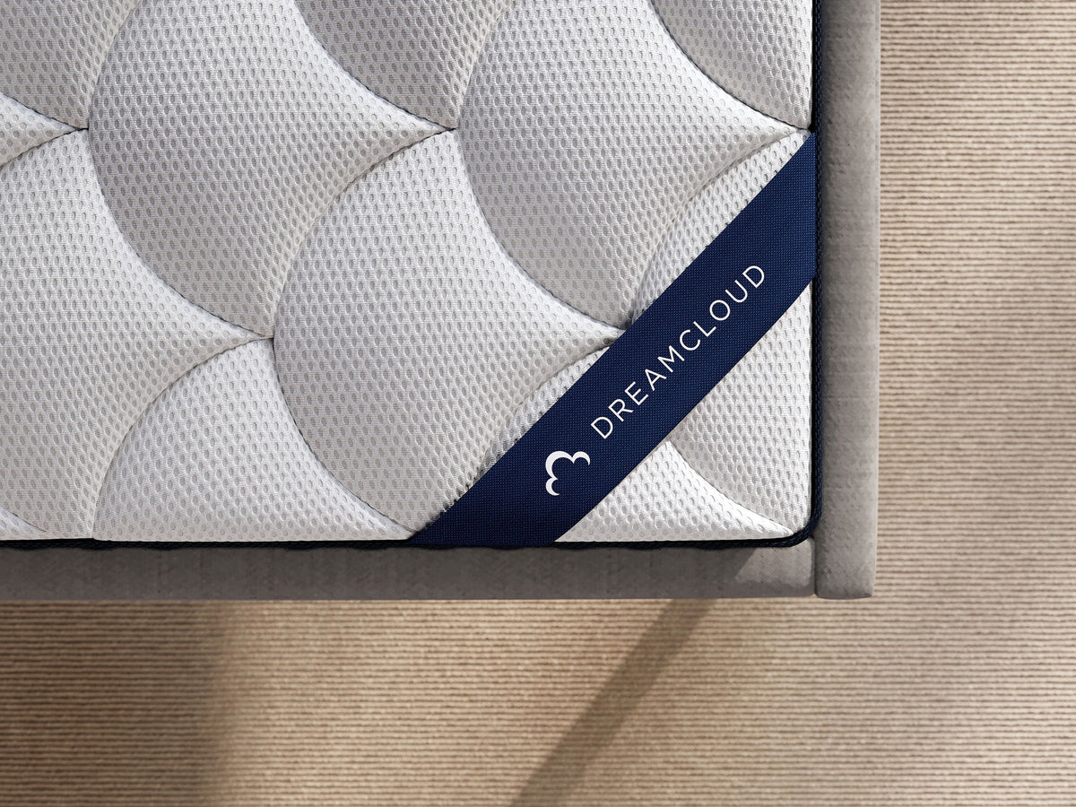 DreamCloud Classic Hybrid - Mattress - R&R Furniture Gallery (Fountain Valley, CA)