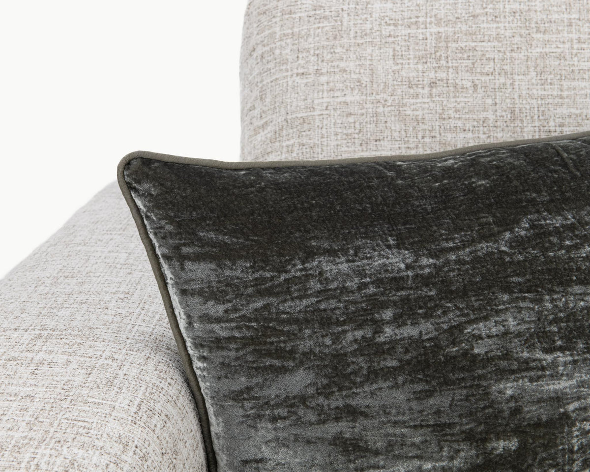 Lexington - SLD Pillow - R&R Furniture Gallery (Fountain Valley, CA)