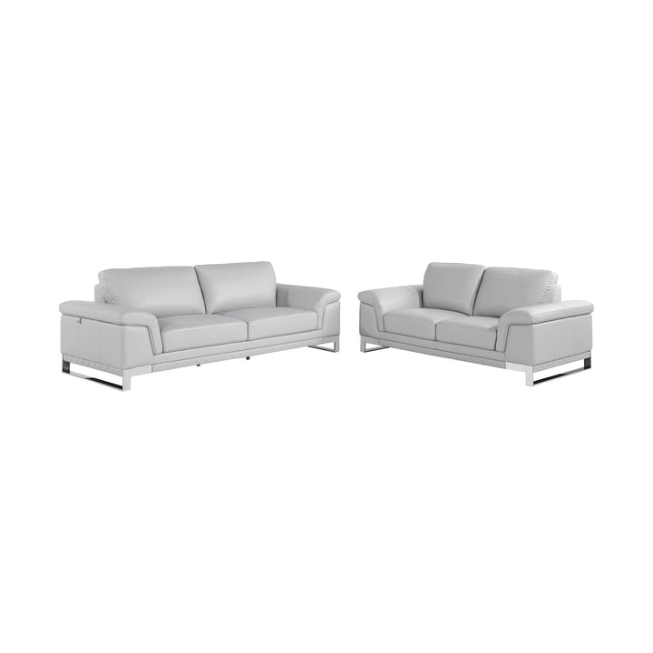 Sofas & Loveseats