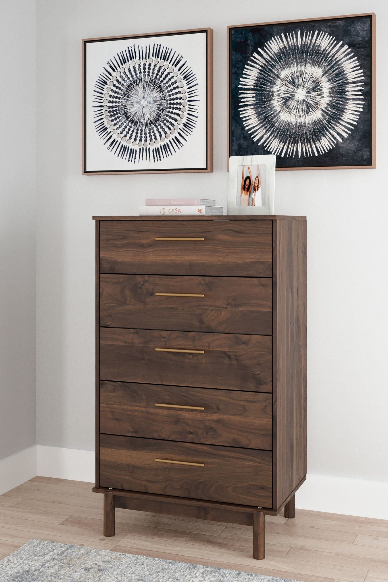 Bedroom > Chests
