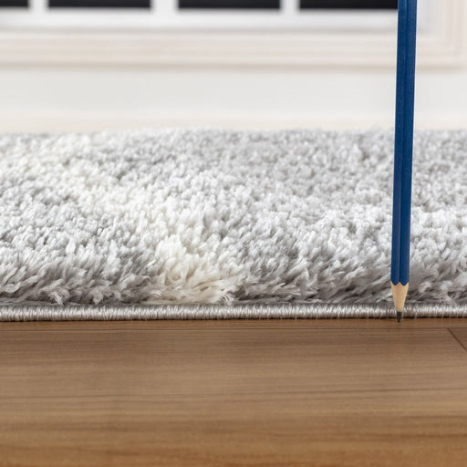 Loft Shag - 5' 3" X 7' Shaggy Area Rug - Gray - R&R Furniture Gallery (Fountain Valley, CA)