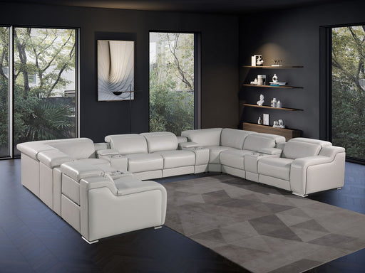 1116 - 12-Piece U-Shaped Sectional Sofa In With 4 Power Recliners & Power Headrests - R&R Furniture Gallery (Fountain Valley, CA)