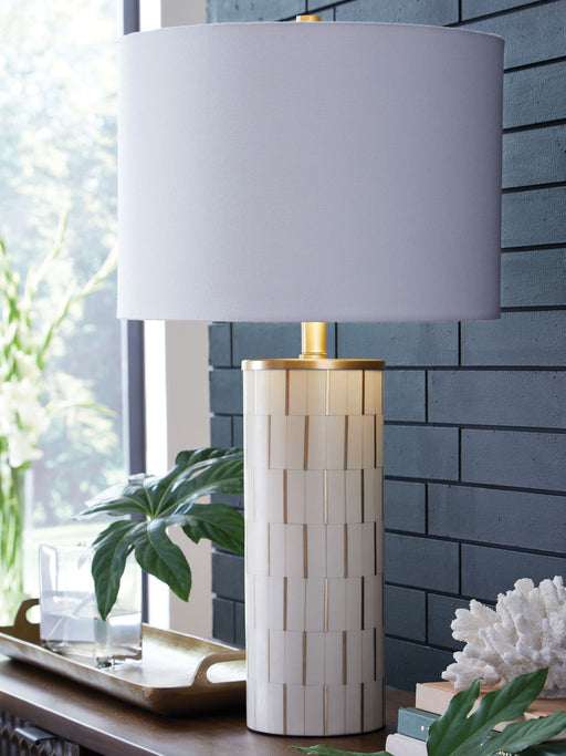 Faridworth - Poly Table Lamp - White / Gold Finish - R&R Furniture Gallery (Fountain Valley, CA)