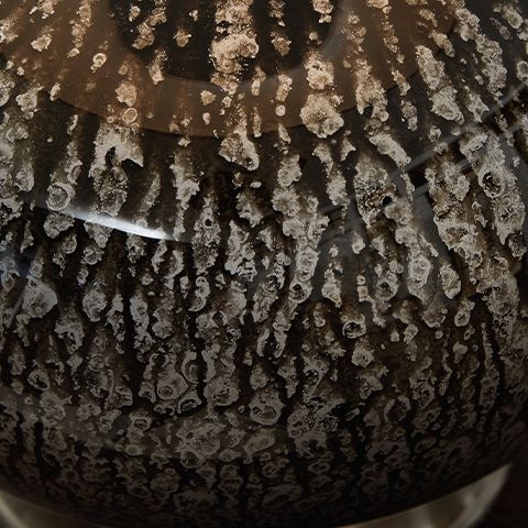 Tenslow - Glass Table Lamp - Antique Black - R&R Furniture Gallery (Fountain Valley, CA)