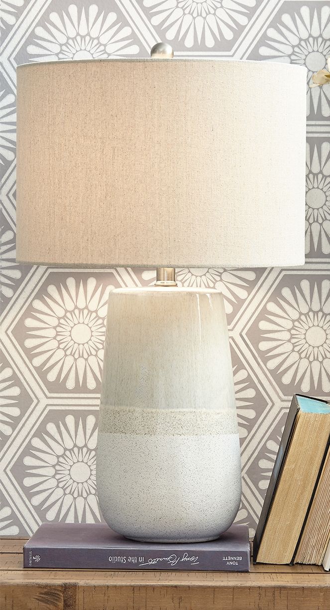 Shavon - Ceramic Table Lamp  - Beige / White - R&R Furniture Gallery (Fountain Valley, CA)