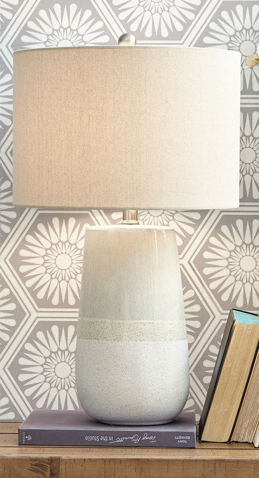 Shavon - Ceramic Table Lamp  - Beige / White - R&R Furniture Gallery (Fountain Valley, CA)