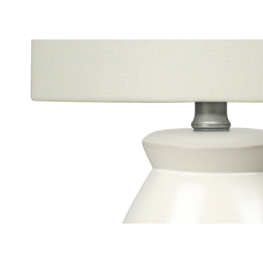 Lighting, Table Lamp Modern - Cream - R&R Furniture Gallery (Fountain Valley, CA)