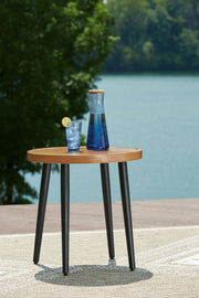 Horizon Hall - Round End Table - Two-tone Brown - R&R Furniture Gallery (Fountain Valley, CA)