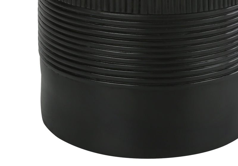 Table Lamp, Lighting, Resin, Contemporary - Black / Cream - R&R Furniture Gallery (Fountain Valley, CA)