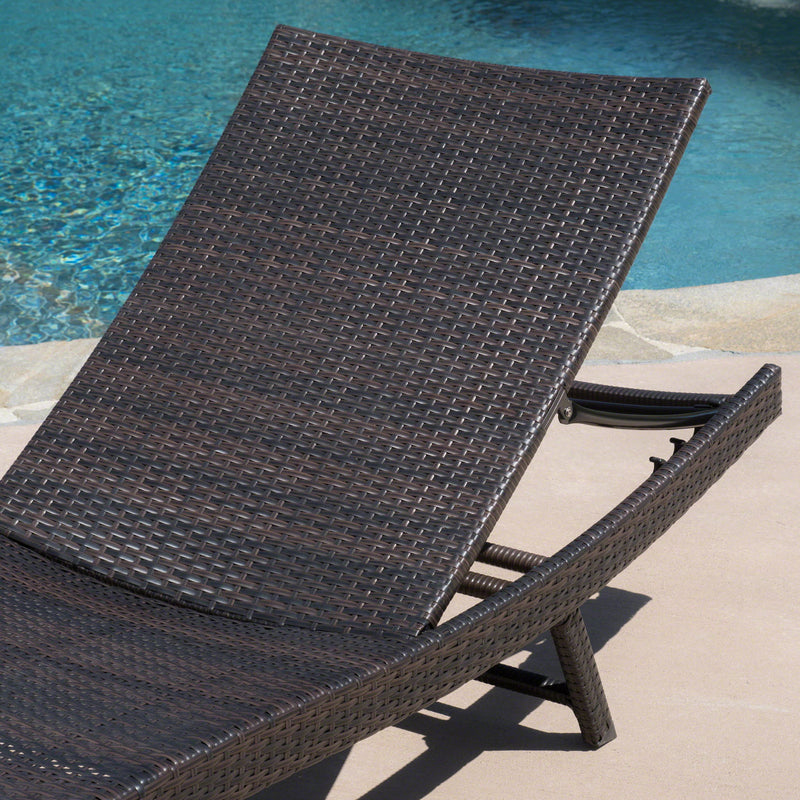 Kauai - Modern Style Wicker Chaise Lounge - Brown Multi - R&R Furniture Gallery (Fountain Valley, CA)