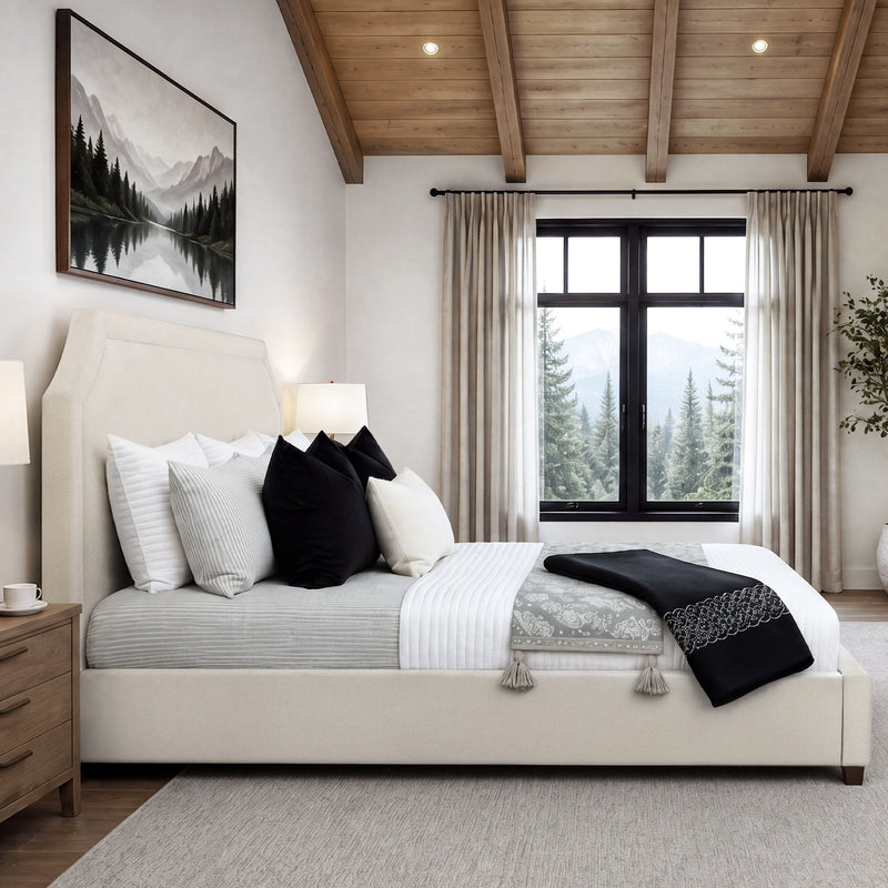 Gwen - Bed
