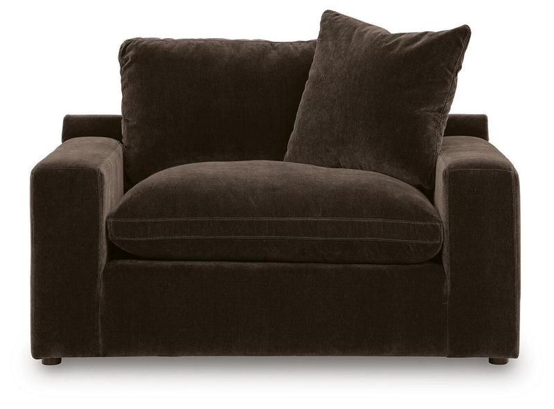 Benchcraft® Maxton Heights chair and a half arm chair with plush upholstery and wide seating for comfortable lounging.