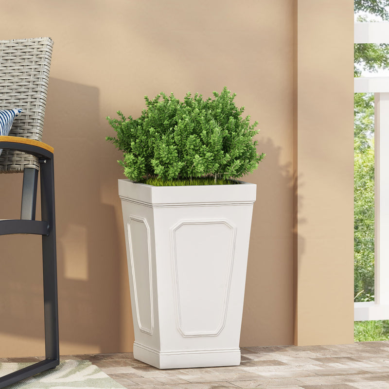 Outdoor Planter, Elegant Design - R&R Furniture Gallery (Fountain Valley, CA)