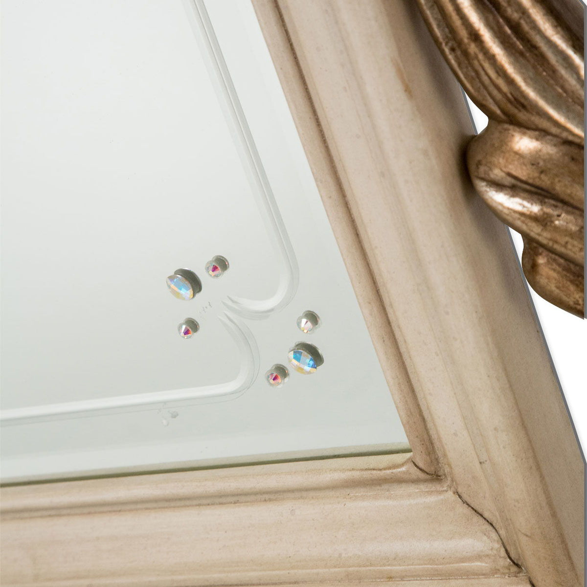 Platine de Royale - Wall Mirror - Champagne - R&R Furniture Gallery (Fountain Valley, CA)