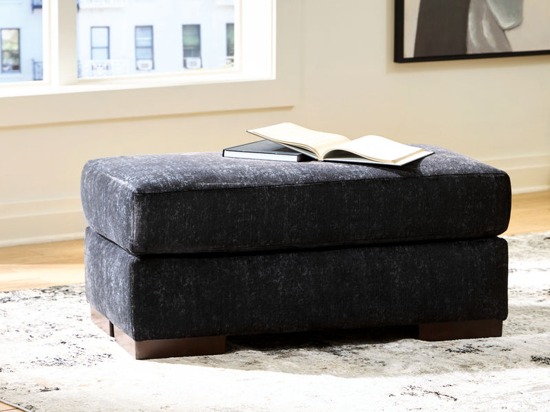 Whitmore Manor - Ottoman - Black Pearl - R&R Furniture Gallery (Fountain Valley, CA)