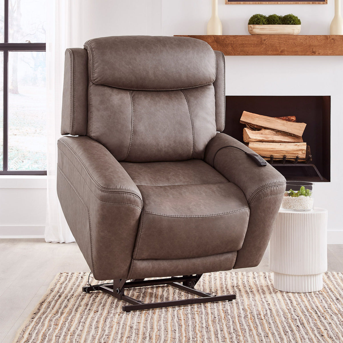 Callahan - Power Lift Recliner With Heat And Massage