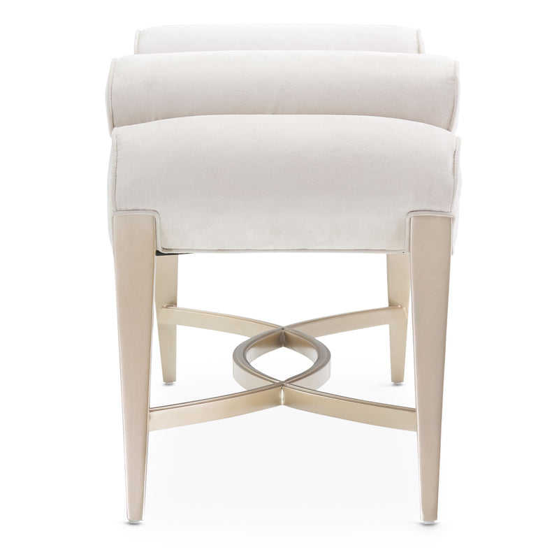 Malibu Crest - Bed Bench - Chardonnay - R&R Furniture Gallery (Fountain Valley, CA)