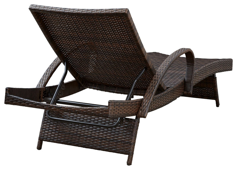 Kantana - Chaise Lounge - R&R Furniture Gallery (Fountain Valley, CA)