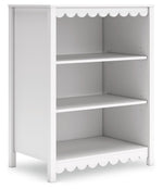 Hallityn - Bookcase - White - R&R Furniture Gallery (Fountain Valley, CA)