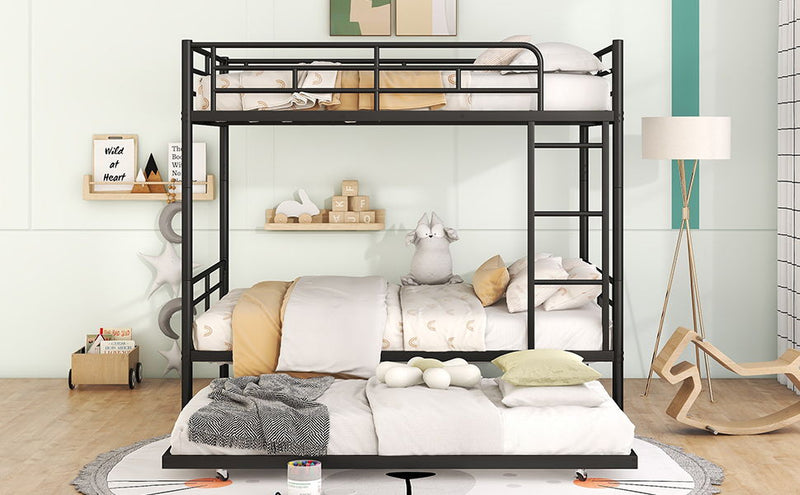 DreamHaus steel construction bunk bed with sturdy frame and ladder, suitable for children’s or guest bedrooms.