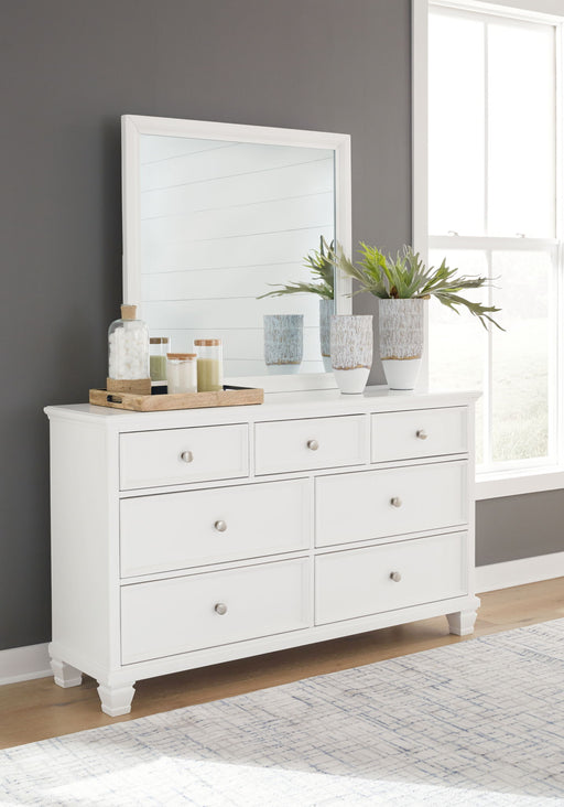 Fortman - Dresser And Mirror - White - R&R Furniture Gallery (Fountain Valley, CA)