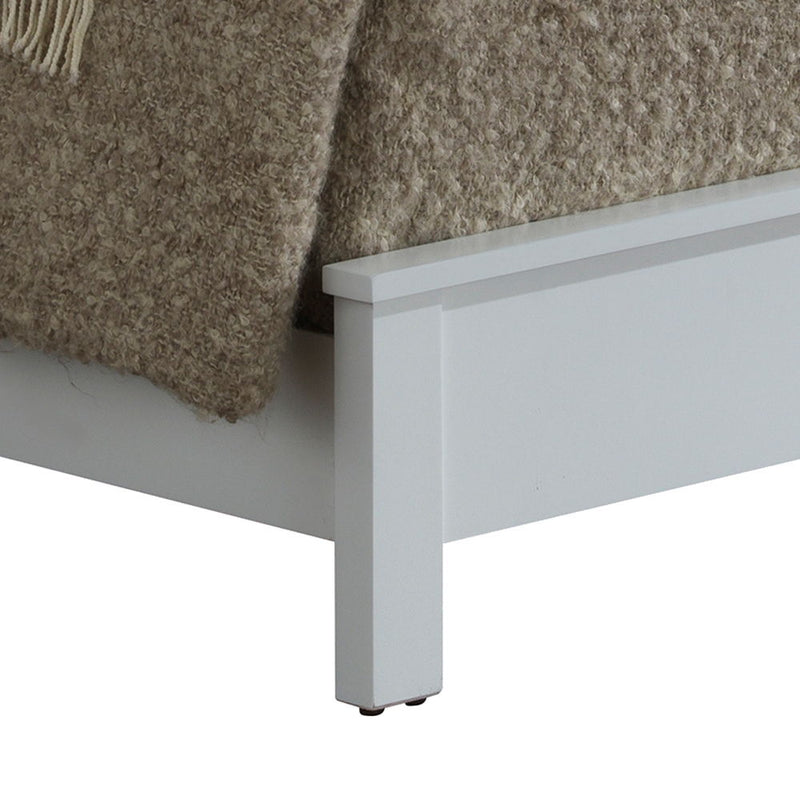 Bed With Transitional Design Stylish - R&R Furniture Gallery (Fountain Valley, CA)