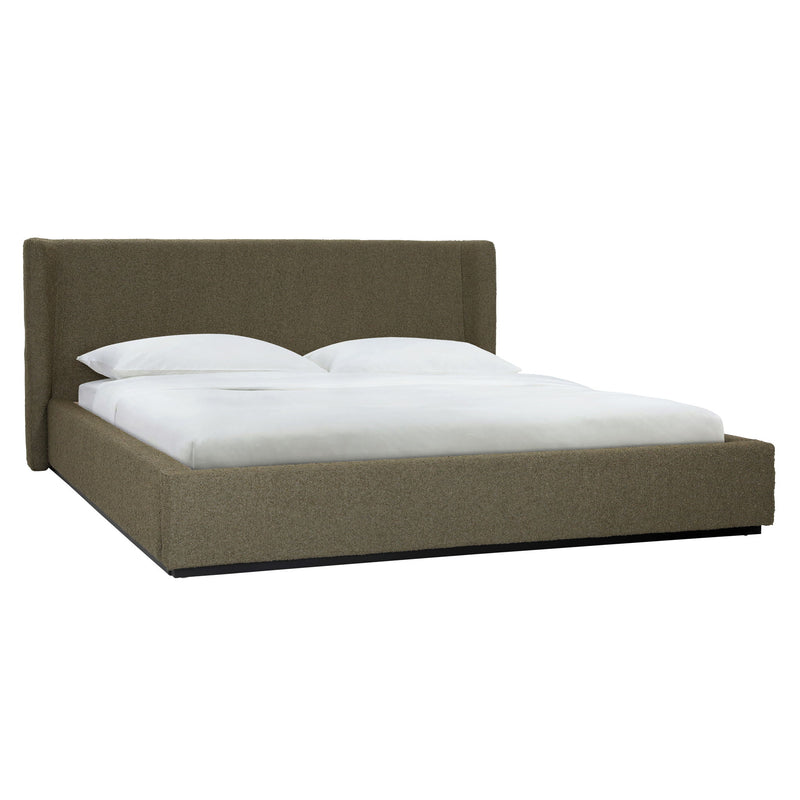 Tobias - Bed