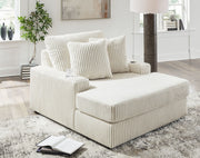 Lindyn - Chaise - R&R Furniture Gallery (Fountain Valley, CA)