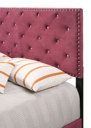 Luxurious Upholstered Bed - R&R Furniture Gallery (Fountain Valley, CA)