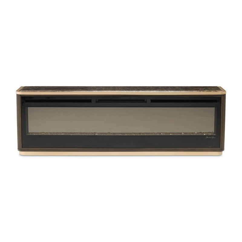 Portrait - Dresser