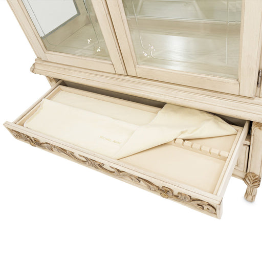 Platine de Royale - Curio Cabinet - Champagne - R&R Furniture Gallery (Fountain Valley, CA)