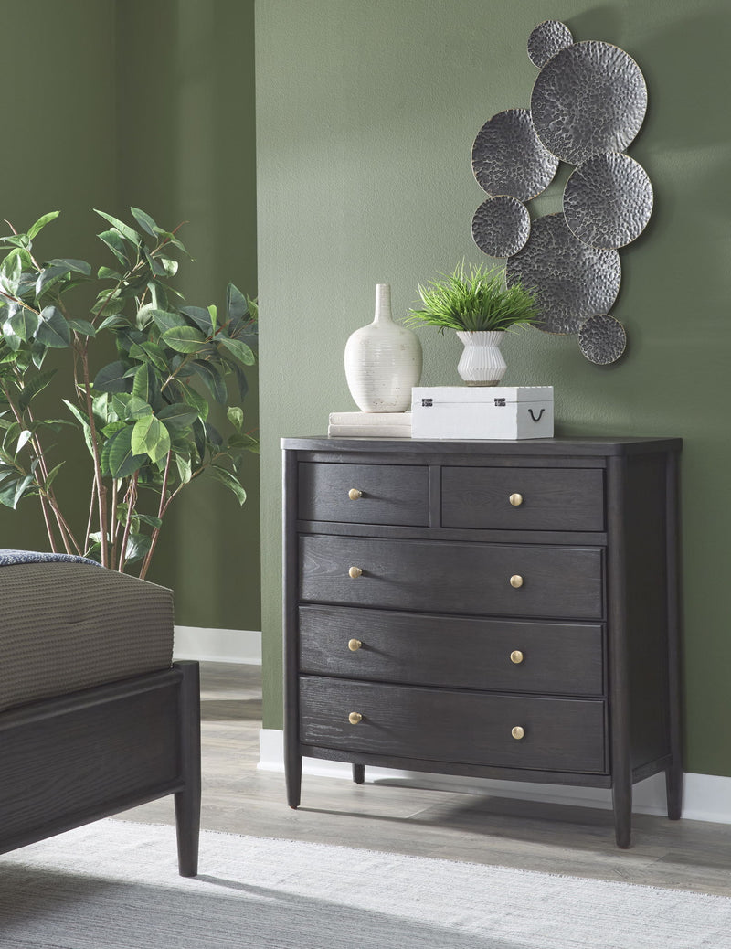 Rockport Five Drawer Small Chest in Yin - R&R Furniture Gallery (Fountain Valley, CA)