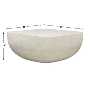 Alma - Concrete Outdoor Table