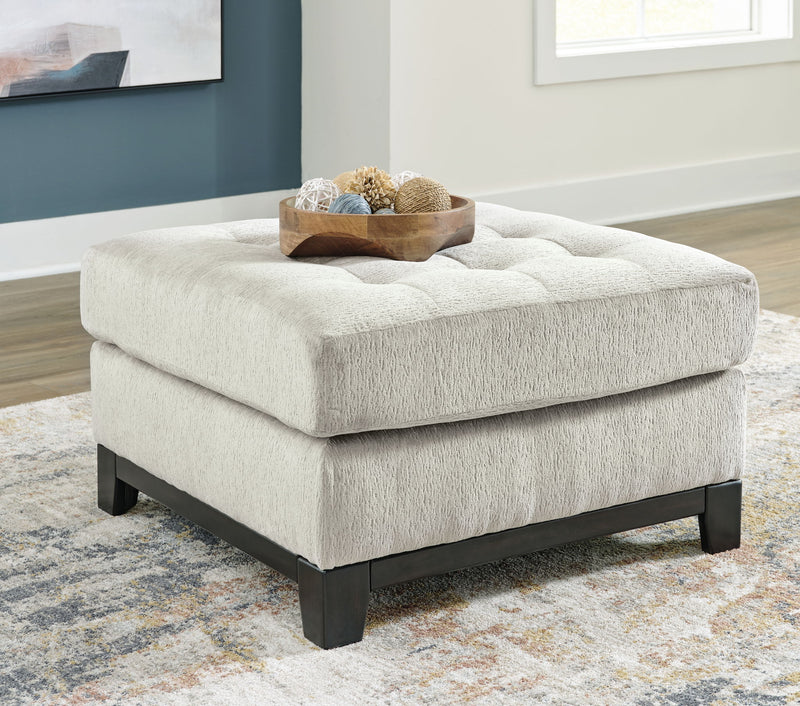 Maxon Place - Oversized Accent Ottoman - R&R Furniture Gallery (Fountain Valley, CA)