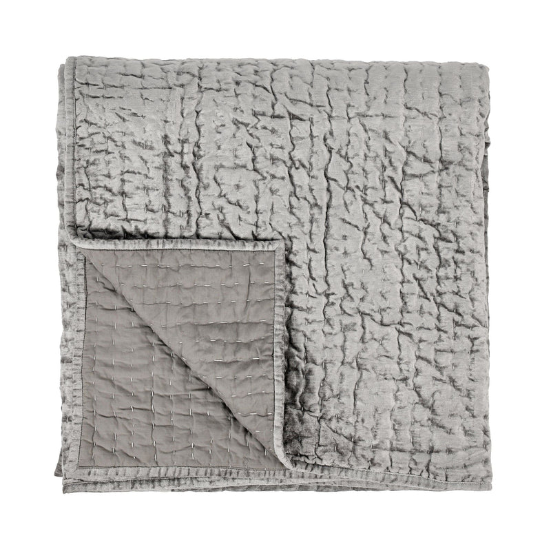 Bari - Velvet Quilt - Gray