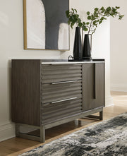 Arkenton - Dresser, Mirror - R&R Furniture Gallery (Fountain Valley, CA)