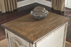 Realyn - Chair Side End Table - Insert Mirror - White / Brown - R&R Furniture Gallery (Fountain Valley, CA)