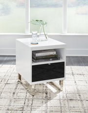 Gardoni - Chair Side End Table - White / Black - R&R Furniture Gallery (Fountain Valley, CA)