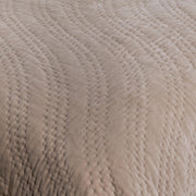 Elms - Velvet Quilt - R&R Furniture Gallery (Fountain Valley, CA)