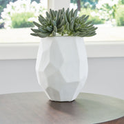 Karenton - Vase - R&R Furniture Gallery (Fountain Valley, CA)