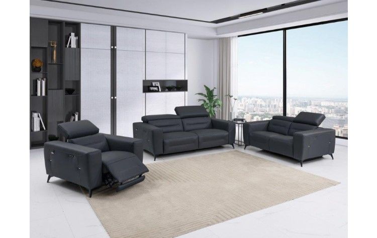 989 - Power Reclining Set With Power Headrest - R&R Furniture Gallery (Fountain Valley, CA)