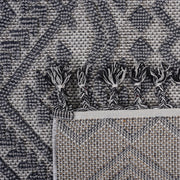 Guros - 8' X 10' Traditional Indoor / Outdoor Area Rug - White / Gray - R&R Furniture Gallery (Fountain Valley, CA)