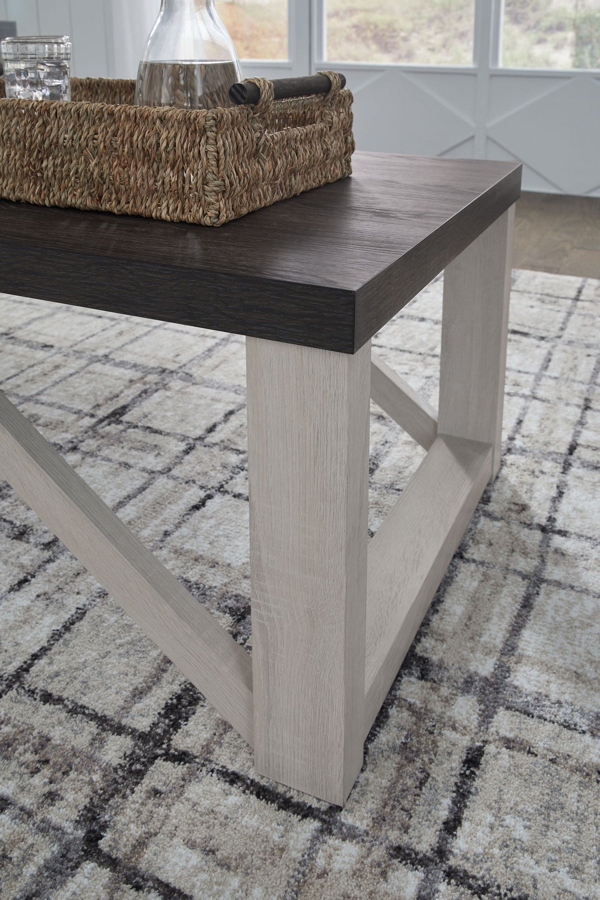 Dorrinson - Occasional Table Set (Set of 3) - Antique White - R&R Furniture Gallery (Fountain Valley, CA)