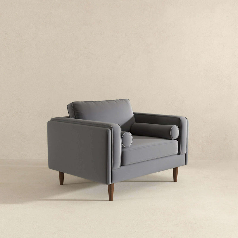 Amber - Universal Lounge Chair - R&R Furniture Gallery (Fountain Valley, CA)
