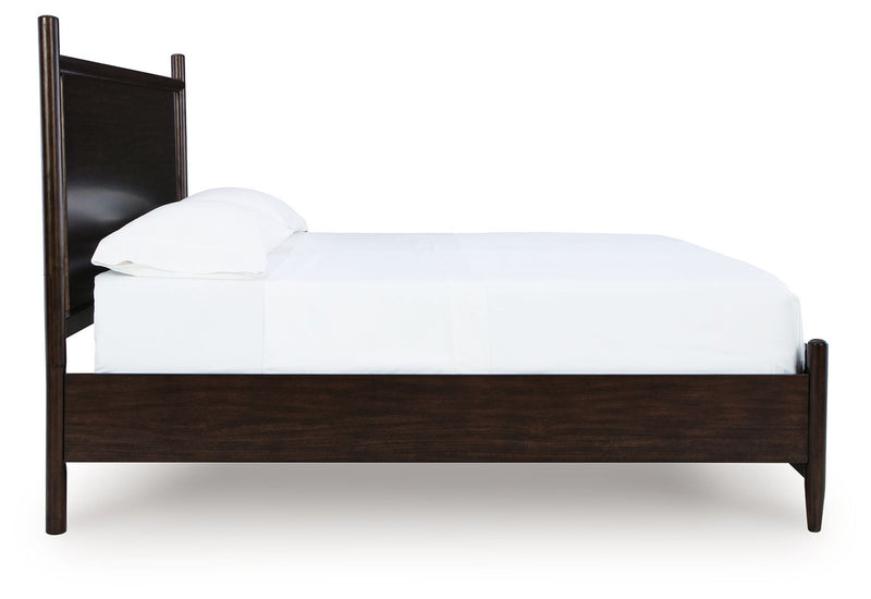 Dantenton - Panel Bed - R&R Furniture Gallery (Fountain Valley, CA)