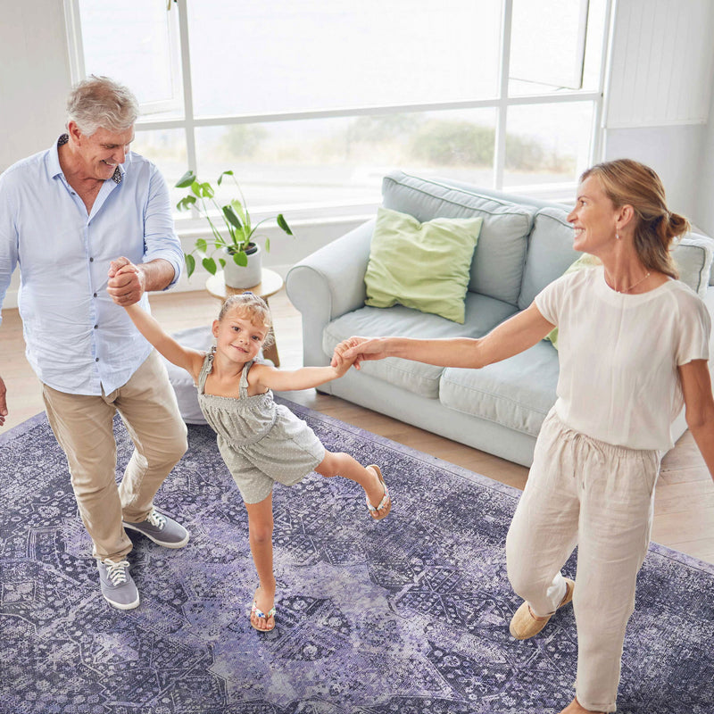Maval - 6' X 9' Washable Area Rug - Anthracite - R&R Furniture Gallery (Fountain Valley, CA)