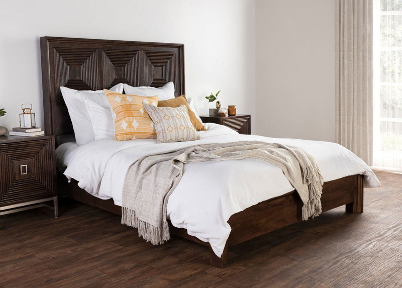 Karina - Duvet Cover - R&R Furniture Gallery (Fountain Valley, CA)